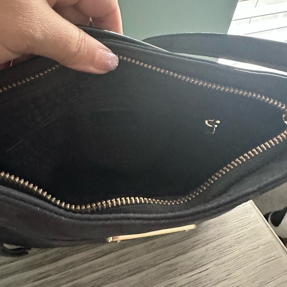 Kate Spade crossbody - Picture 2 of 2